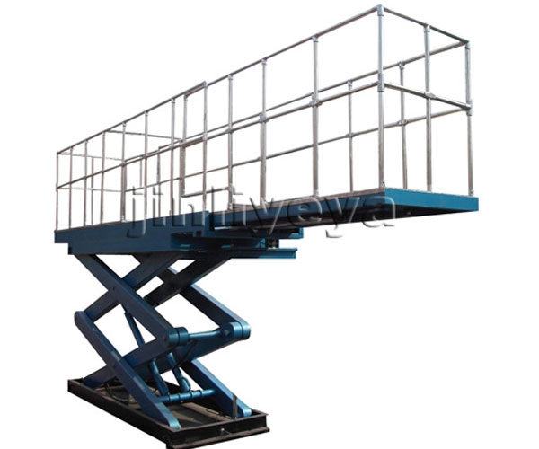 設（shè）備維護檢修用升降（jiàng）平台