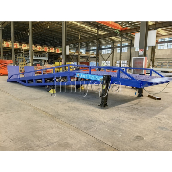 移動登（dēng）車橋