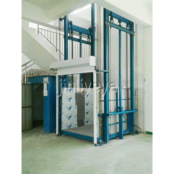 導（dǎo）軌式升降平台